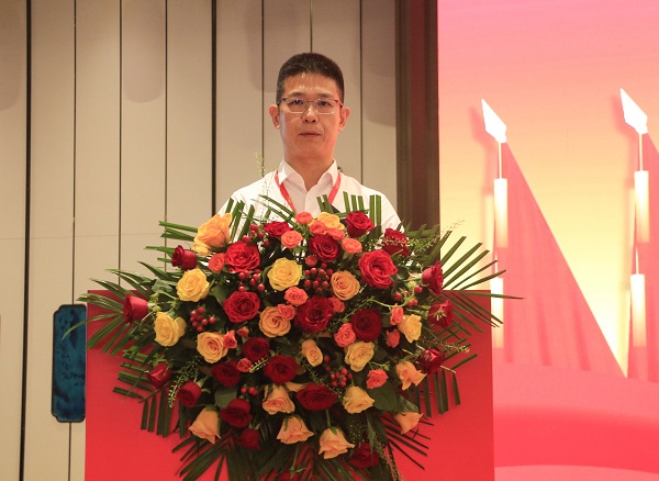 3开云（中国）总经理祝建明在会上致辞.JPG